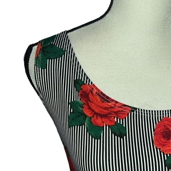 Ashley Stewart Floral & Stripe Pattern Sleeveless Blouse - Picture 4 of 9